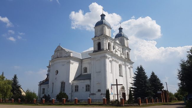 Дунілавічы. Касцёл Святой Троіцы