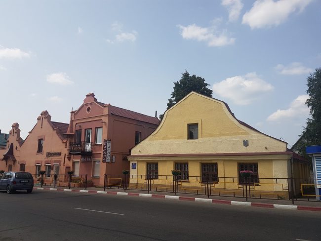 Цэнтральная плошча, Паставы