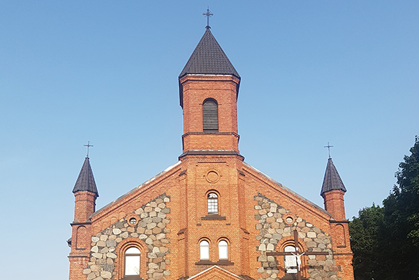 Касцёл Нараджэння Маці Божай, Браслаў